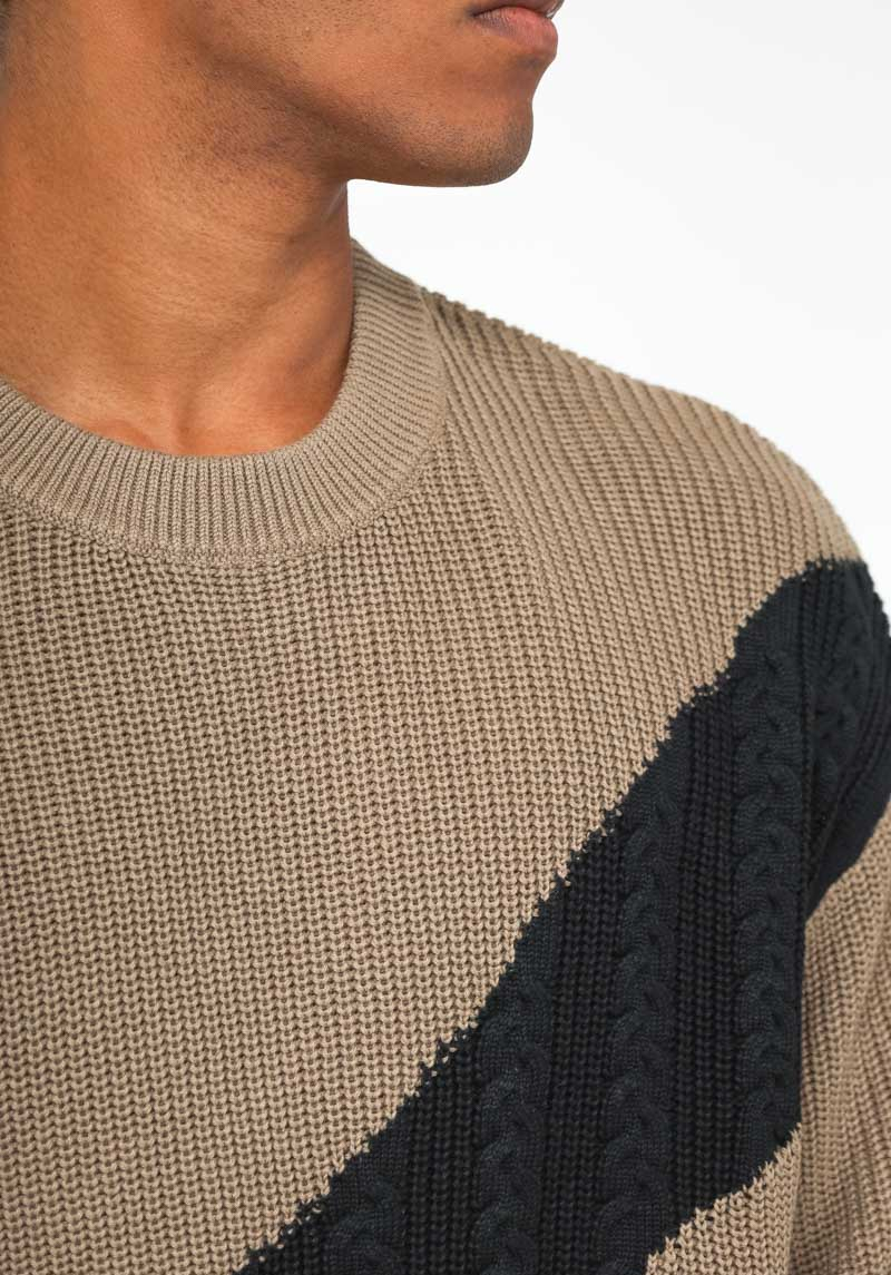 Trui 'Ribbed trims' knitted taupe